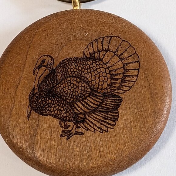 HURON PERTH ONTARIO CANADA TURKEY ASSOCIATION WOOD KEYCHAIN CANADIAN BIRD HUNTER - Picture 2 of 12